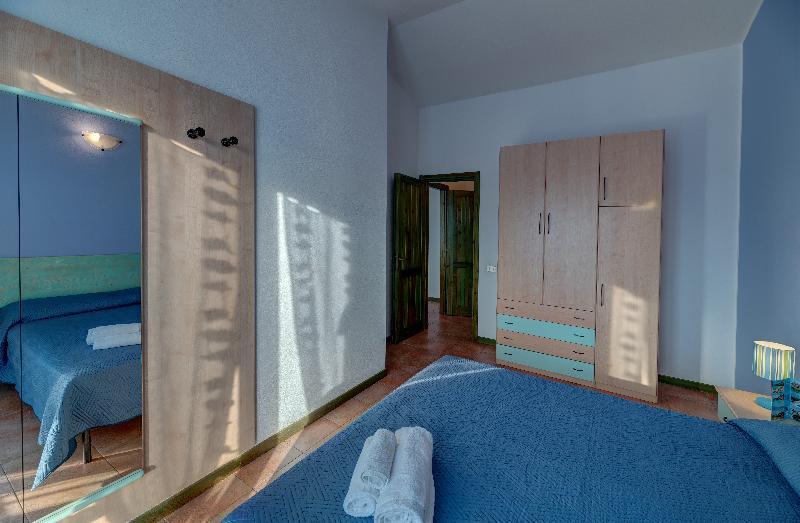 Residence Le Pavoncelle Santa Teresa Gallura Bagian luar foto